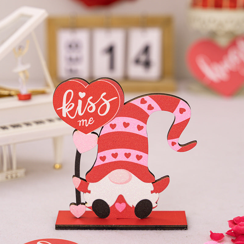 Valentine's Day Decoration Products Creative Love Rudolf Wooden Ornaments Romantic Wedding Love Home Decoration