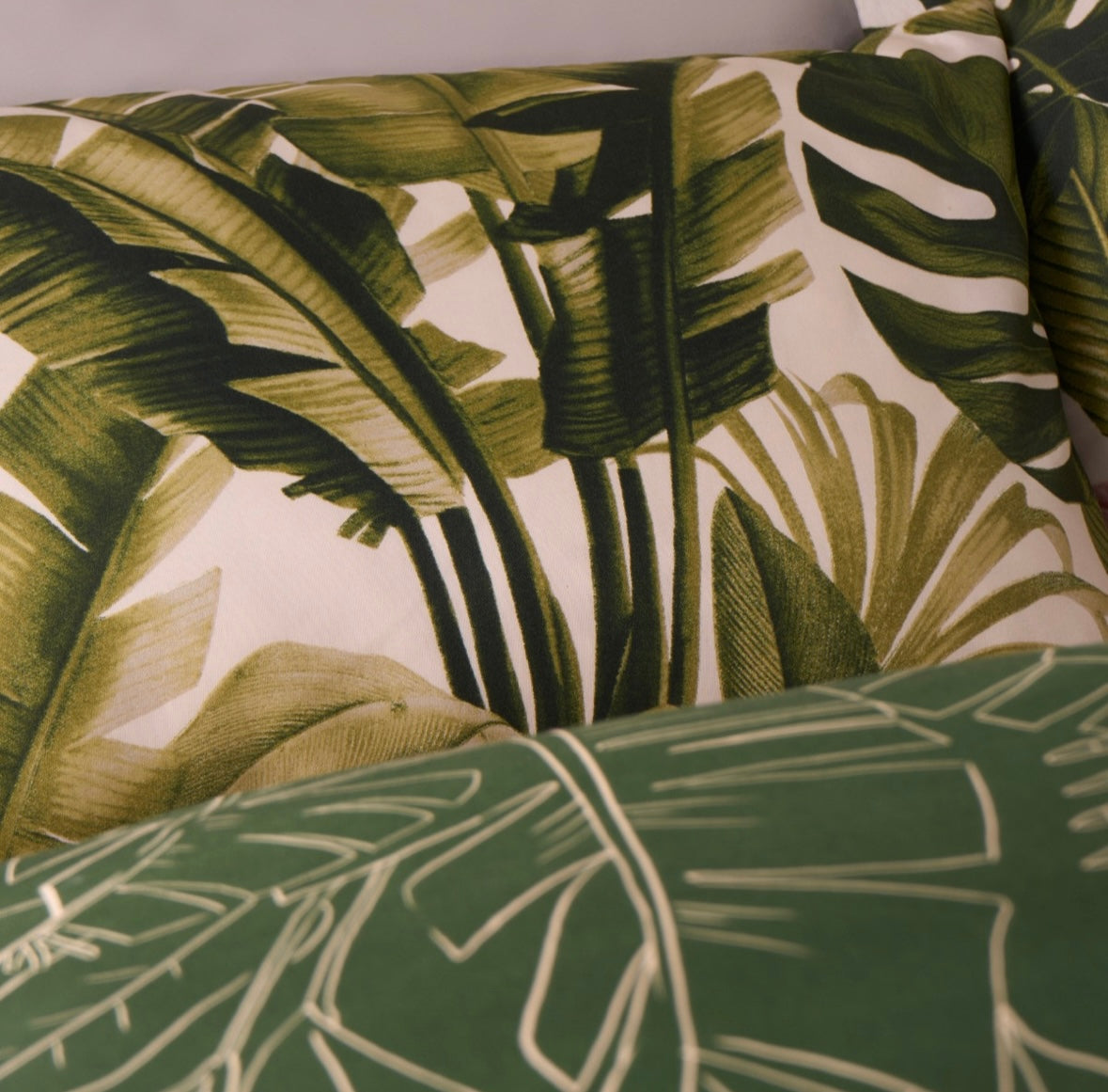 Tropical Foliage Reversible Duvet Cover Set - Green