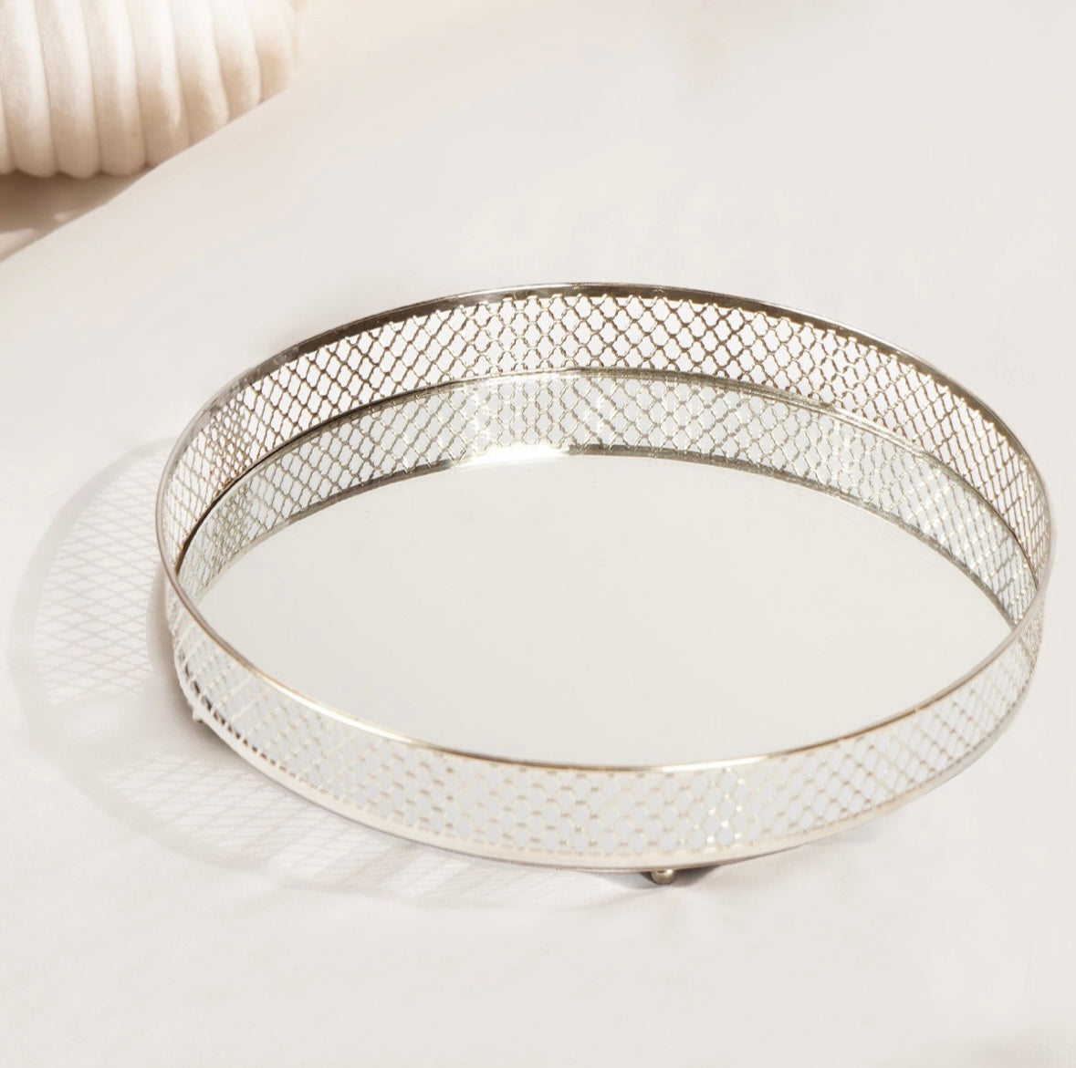 Round Metal Mirrored Tray - Silver