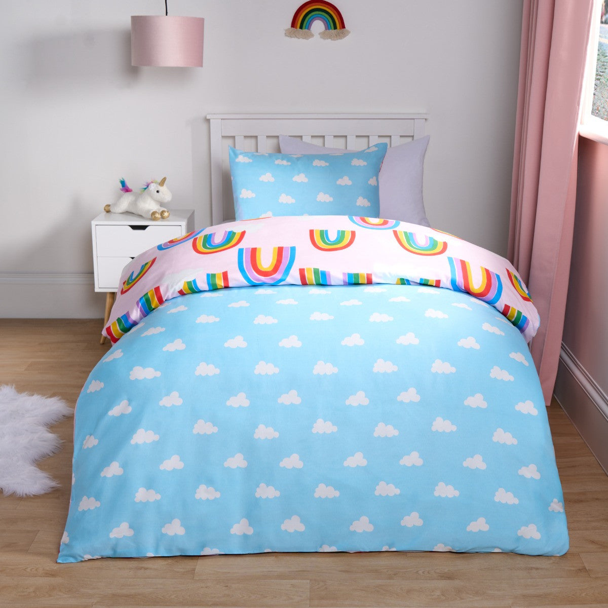 Rainbow and clouds reversible duvet set